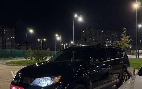 Mitsubishi Outlander III рестайлинг 3, 2008 год, 1 300 000 рублей, 5 фотография