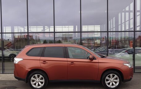 Mitsubishi Outlander III рестайлинг 3, 2012 год, 1 289 000 рублей, 5 фотография