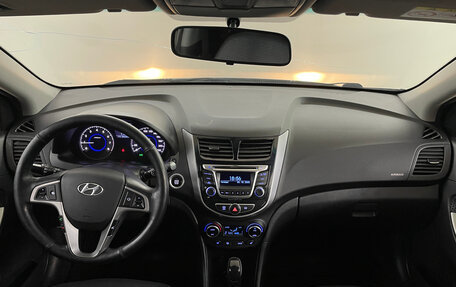 Hyundai Solaris II рестайлинг, 2015 год, 865 000 рублей, 5 фотография