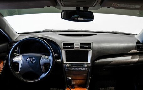 Toyota Camry, 2008 год, 1 150 000 рублей, 13 фотография