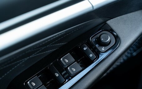 Geely Emgrand, 2024 год, 3 094 190 рублей, 20 фотография