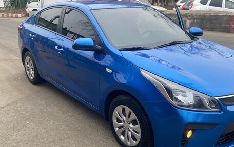 KIA Rio IV, 2018 год, 1 500 000 рублей, 3 фотография