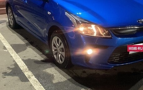 KIA Rio IV, 2018 год, 1 500 000 рублей, 5 фотография