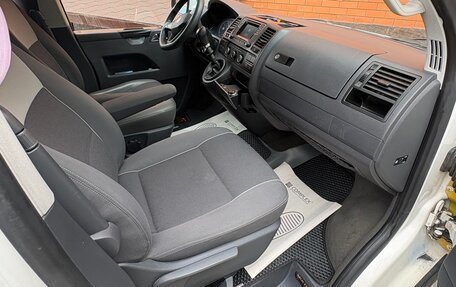 Volkswagen Multivan T5, 2010 год, 1 490 000 рублей, 14 фотография