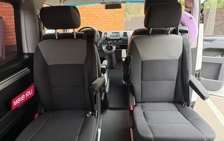 Volkswagen Multivan T5, 2010 год, 1 490 000 рублей, 17 фотография