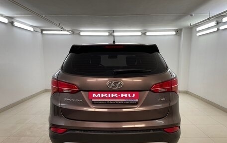 Hyundai Santa Fe III рестайлинг, 2015 год, 2 370 000 рублей, 3 фотография