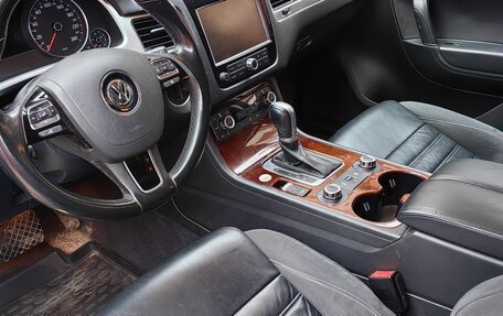 Volkswagen Touareg III, 2014 год, 3 350 000 рублей, 6 фотография