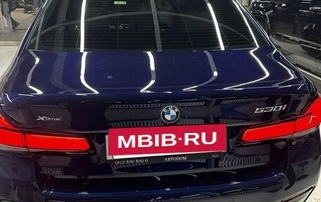 BMW 5 серия, 2021 год, 5 800 000 рублей, 2 фотография