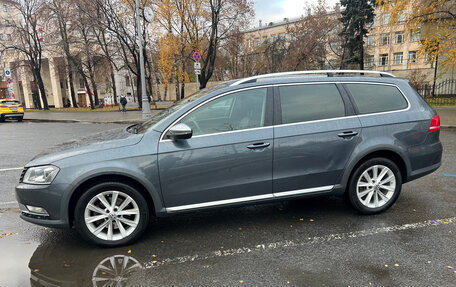 Volkswagen Passat B7, 2014 год, 1 540 000 рублей, 2 фотография