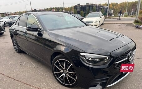Mercedes-Benz E-Класс, 2021 год, 5 050 000 рублей, 2 фотография