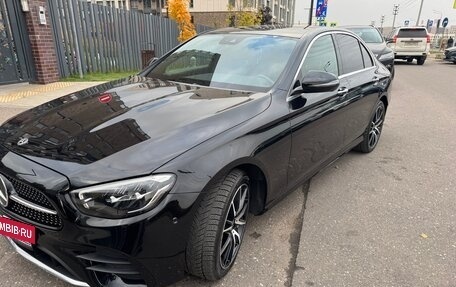 Mercedes-Benz E-Класс, 2021 год, 5 050 000 рублей, 6 фотография