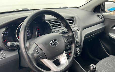 KIA Rio III рестайлинг, 2013 год, 875 000 рублей, 7 фотография