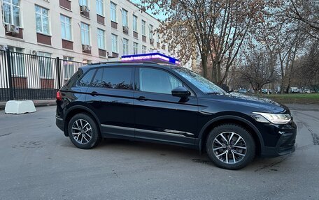 Volkswagen Tiguan II, 2021 год, 3 000 000 рублей, 3 фотография