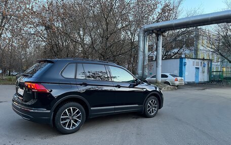 Volkswagen Tiguan II, 2021 год, 3 000 000 рублей, 4 фотография