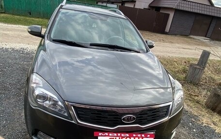 KIA cee'd I рестайлинг, 2010 год, 880 000 рублей, 2 фотография