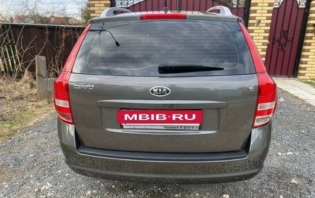 KIA cee'd I рестайлинг, 2010 год, 880 000 рублей, 3 фотография
