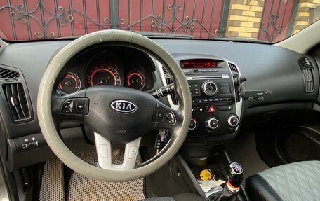 KIA cee'd I рестайлинг, 2010 год, 880 000 рублей, 16 фотография