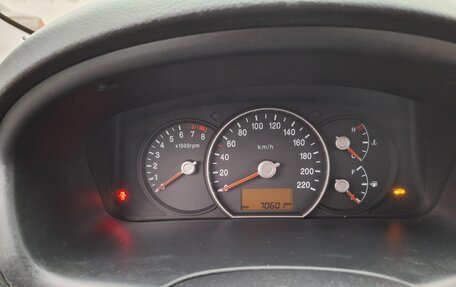 KIA Carens III (RP), 2010 год, 850 000 рублей, 17 фотография