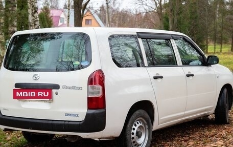 Toyota Probox I, 2017 год, 950 000 рублей, 4 фотография