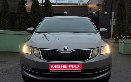 Skoda Octavia, 2018 год, 1 390 000 рублей, 2 фотография