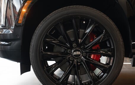 Cadillac Escalade V, 2025 год, 24 990 000 рублей, 5 фотография