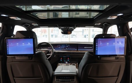 Cadillac Escalade V, 2025 год, 24 990 000 рублей, 11 фотография