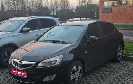 Opel Astra J, 2011 год, 500 000 рублей, 1 фотография