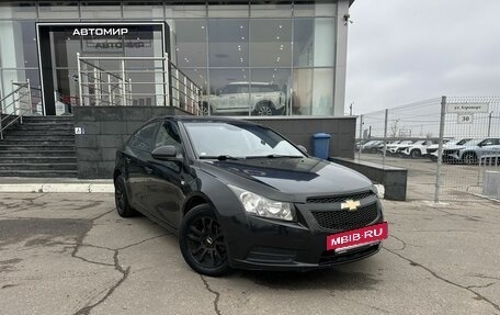 Chevrolet Cruze II, 2011 год, 685 000 рублей, 3 фотография