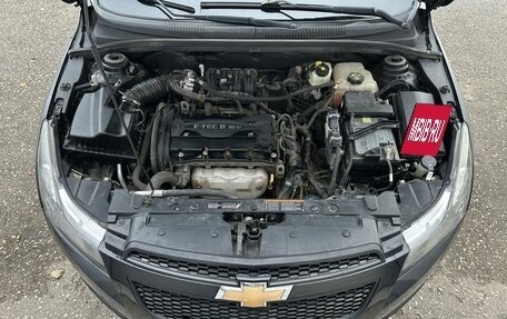 Chevrolet Cruze II, 2011 год, 685 000 рублей, 13 фотография