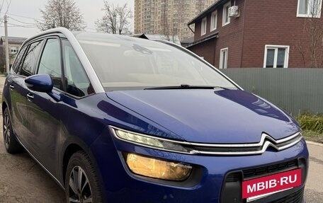 Citroen C4 Picasso II рестайлинг, 2016 год, 990 000 рублей, 2 фотография