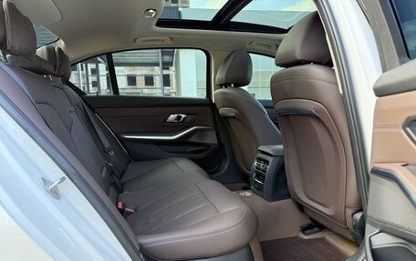 BMW 3 серия, 2022 год, 3 402 000 рублей, 13 фотография