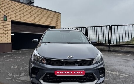 KIA Rio IV, 2021 год, 1 300 000 рублей, 2 фотография