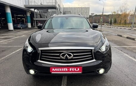 Infiniti FX II, 2012 год, 1 790 000 рублей, 2 фотография