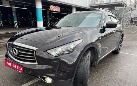 Infiniti FX II, 2012 год, 1 790 000 рублей, 3 фотография