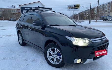 Mitsubishi Outlander III рестайлинг 3, 2012 год, 1 640 000 рублей, 5 фотография