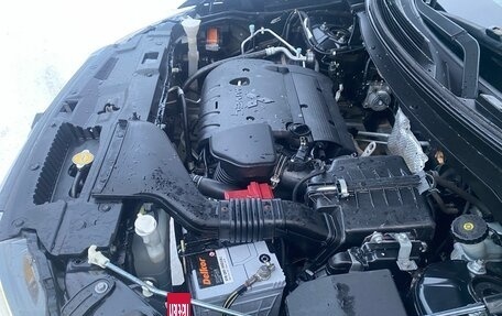 Mitsubishi Outlander III рестайлинг 3, 2012 год, 1 640 000 рублей, 18 фотография