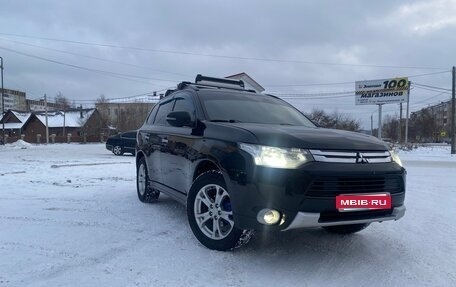 Mitsubishi Outlander III рестайлинг 3, 2012 год, 1 640 000 рублей, 23 фотография