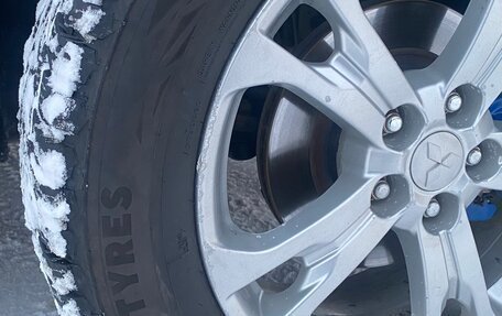 Mitsubishi Outlander III рестайлинг 3, 2012 год, 1 640 000 рублей, 25 фотография