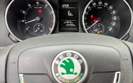 Skoda Yeti I рестайлинг, 2013 год, 700 000 рублей, 20 фотография