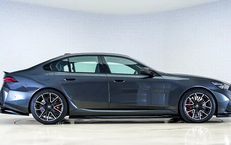 BMW M5, 2025 год, 22 707 464 рублей, 4 фотография