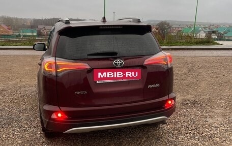 Toyota RAV4, 2016 год, 2 100 000 рублей, 4 фотография