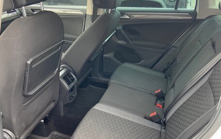 Volkswagen Tiguan II, 2019 год, 2 500 000 рублей, 7 фотография