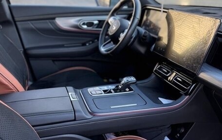 GAC GS8, 2024 год, 2 600 000 рублей, 3 фотография