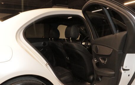 Mercedes-Benz C-Класс, 2018 год, 3 900 000 рублей, 27 фотография