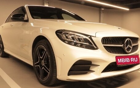 Mercedes-Benz C-Класс, 2018 год, 3 900 000 рублей, 31 фотография