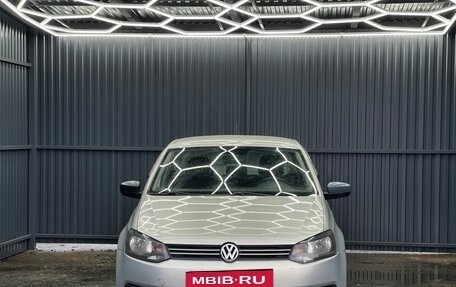 Volkswagen Polo VI (EU Market), 2013 год, 679 000 рублей, 2 фотография