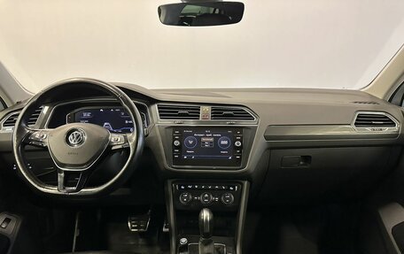 Volkswagen Tiguan II, 2020 год, 3 099 000 рублей, 18 фотография