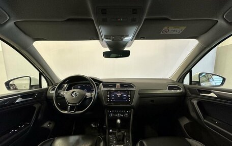 Volkswagen Tiguan II, 2020 год, 3 099 000 рублей, 19 фотография