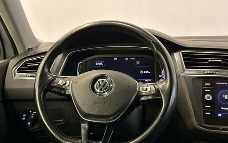 Volkswagen Tiguan II, 2020 год, 3 099 000 рублей, 16 фотография