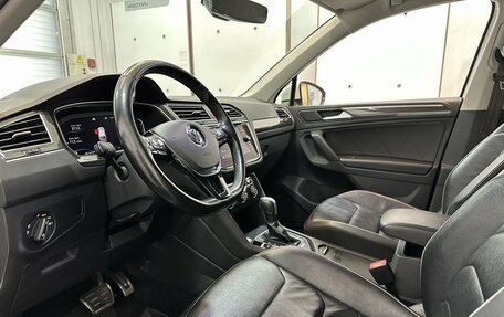 Volkswagen Tiguan II, 2020 год, 3 099 000 рублей, 22 фотография